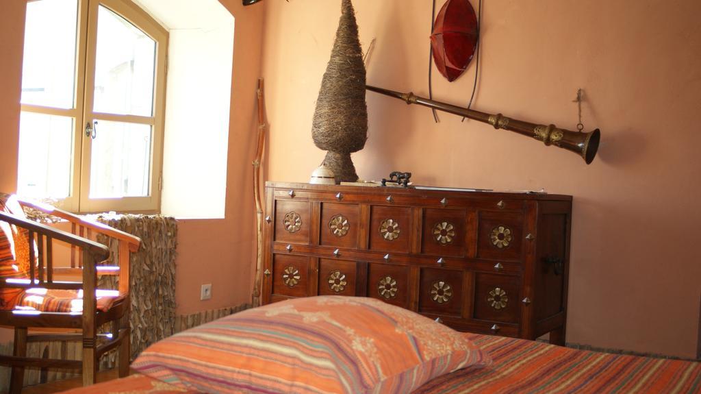 Demeure De Digoine "Chambre D'Hotes" Bourg-Saint-Andéol Buitenkant foto