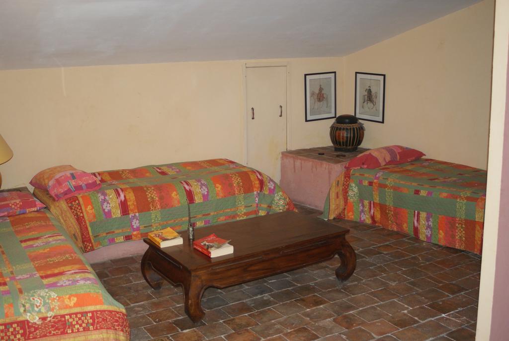 Demeure De Digoine "Chambre D'Hotes" Bourg-Saint-Andéol Buitenkant foto