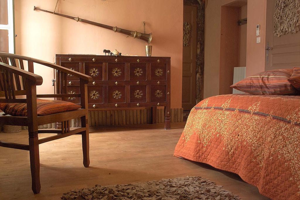 Demeure De Digoine "Chambre D'Hotes" Bourg-Saint-Andéol Buitenkant foto